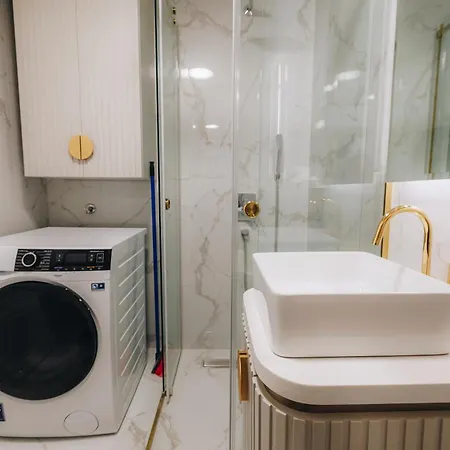 Marble Apartment